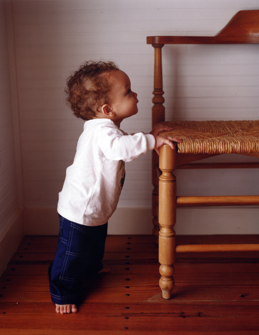 Baby pulling up | Kids Lifestyle Photographer