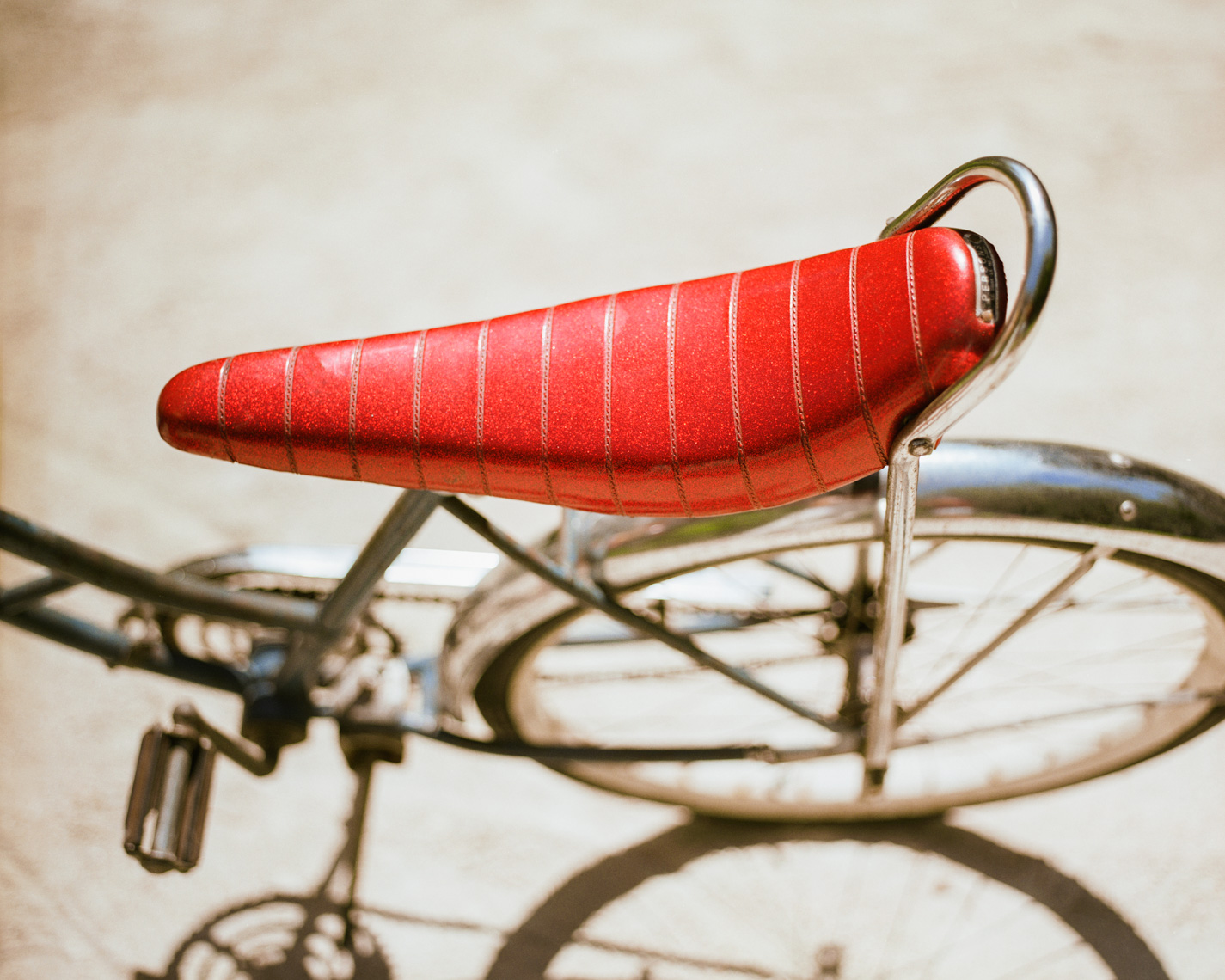 Vintage red banana seat |  Austin Fine Art Photographer