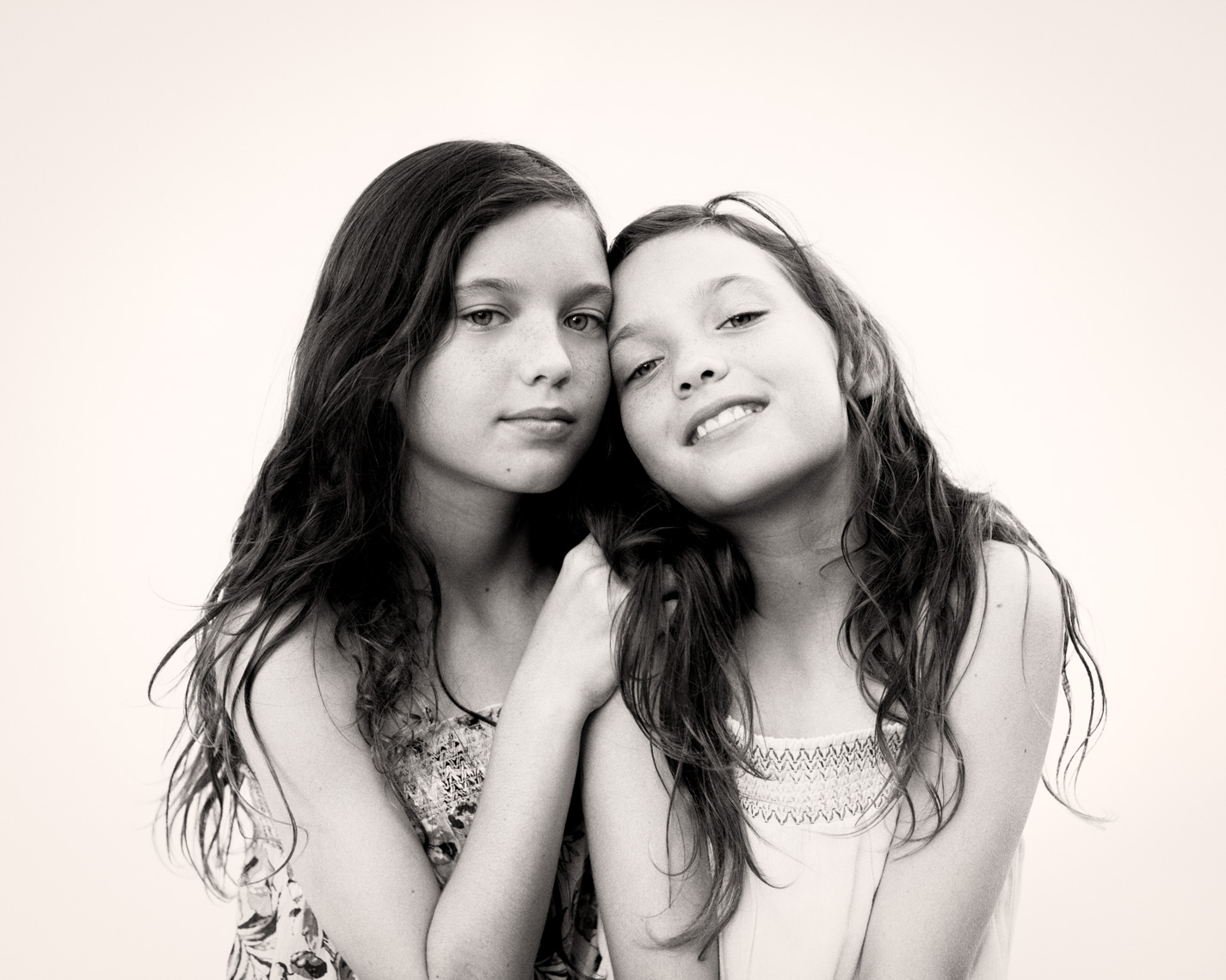 Young sisters caught moment | Austin Editorial Photographer