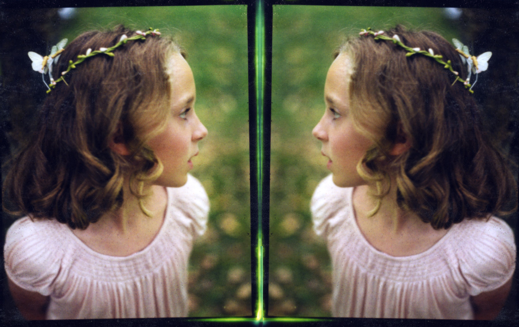 Mirror image | Visual Storytelling Photographer
