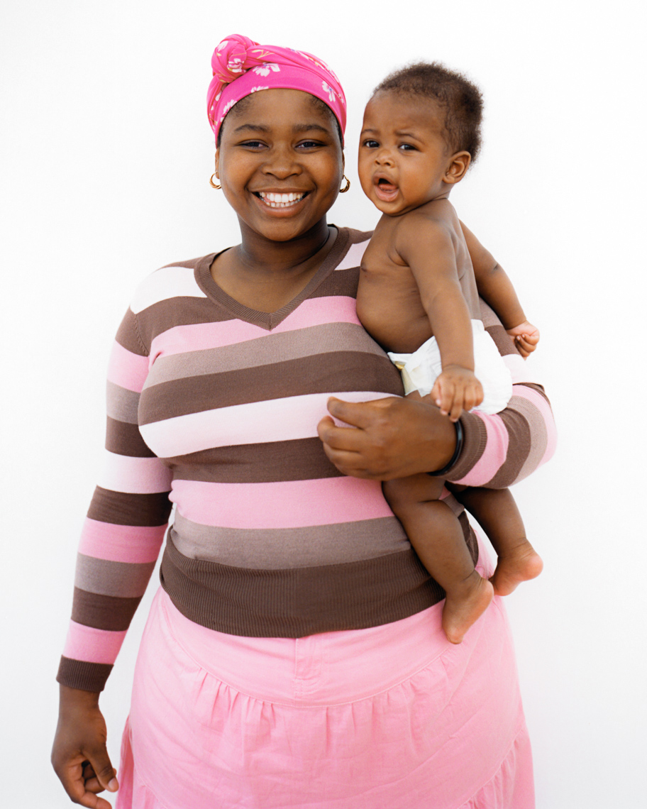 South African mom and baby  |  Editorial Portrait Photographer