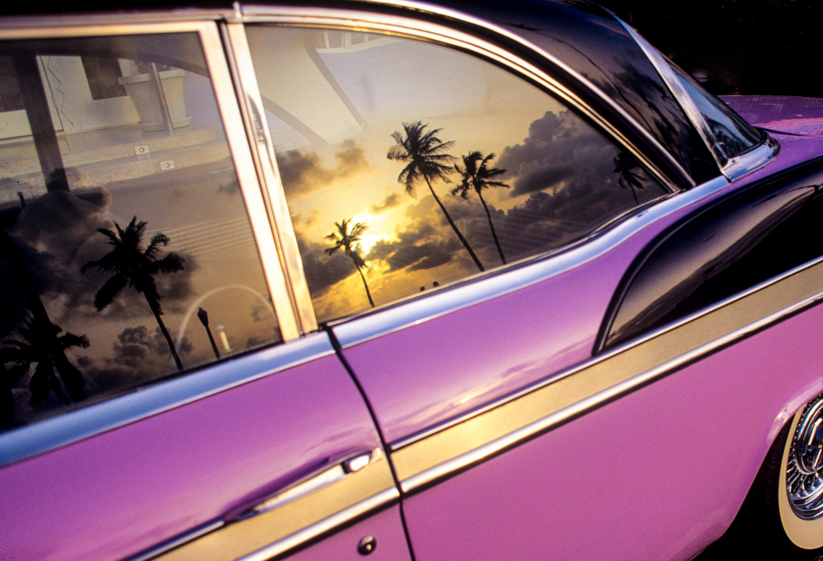 Vintage Miami car |  Editorial Travel Photographer